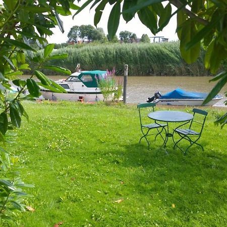 Fewo Elbblick Im Haus Luehegarten Apartamento Grünendeich Exterior foto