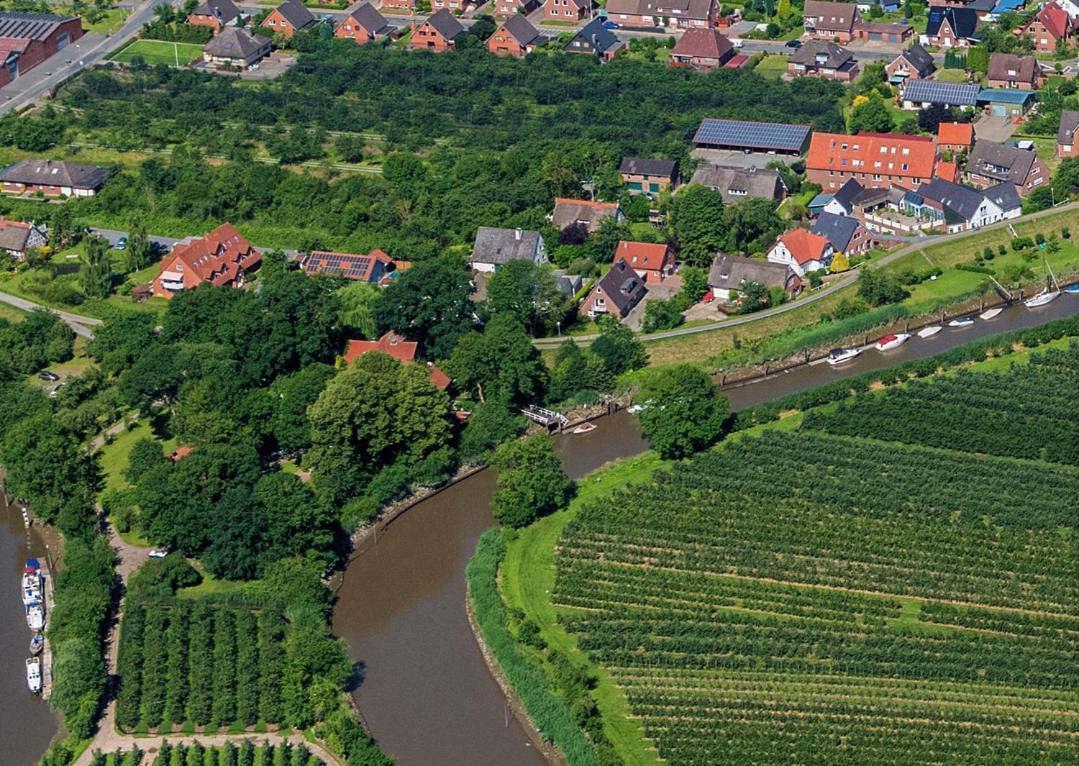 Fewo Elbblick Im Haus Luehegarten Apartamento Grünendeich Exterior foto